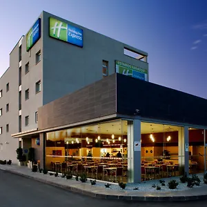 Express Airport By Ihg מאלגה